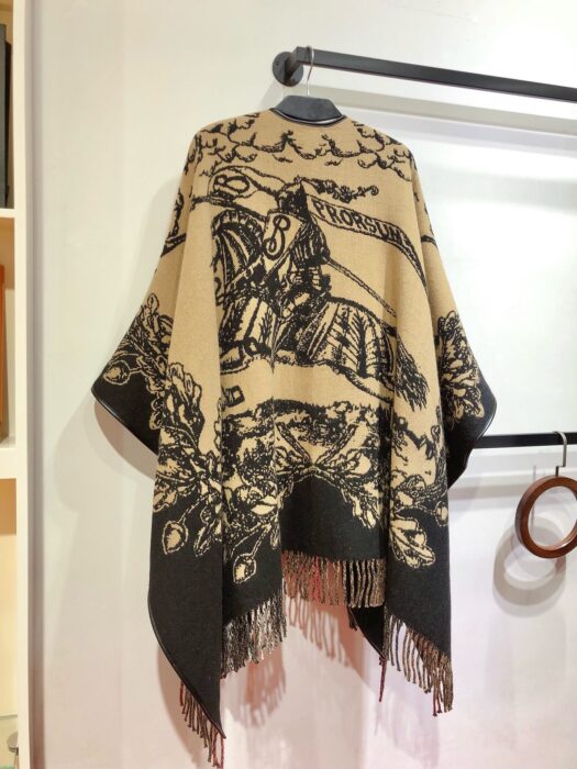 버버리 승마 자카드 체크 양면 케이프 브라운 캐시미어 레플리카 미러급 SA급 S급 고퀄리티 최상급 하이엔드 [여성] 2