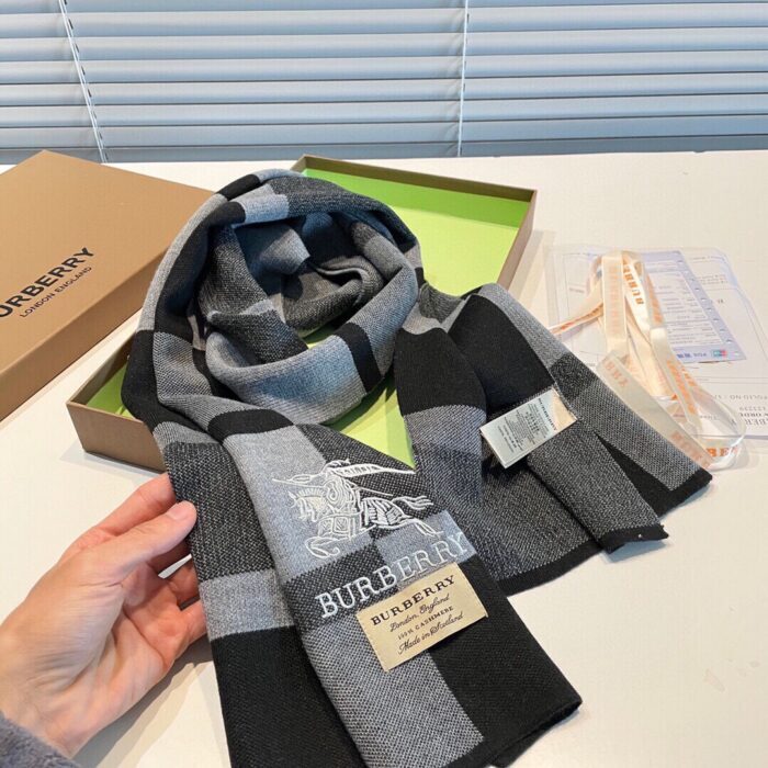 버버리 승마 배색 체크 스카프 그레이 블랙 캐시미어 레플리카 미러급 SA급 S급 고퀄리티 최상급 하이엔드 머플러 목도리 [남성여성공용] 2