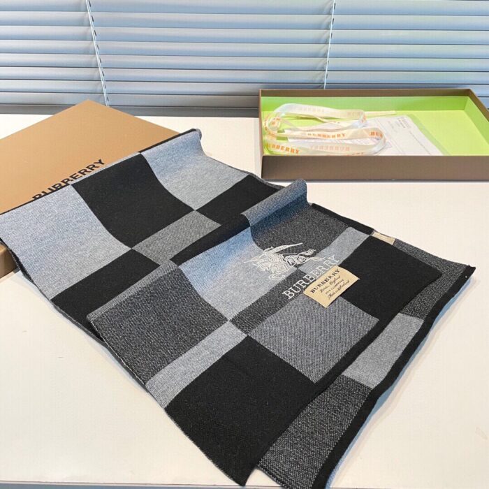 버버리 승마 배색 체크 스카프 그레이 블랙 캐시미어 레플리카 미러급 SA급 S급 고퀄리티 최상급 하이엔드 머플러 목도리 [남성여성공용] 4
