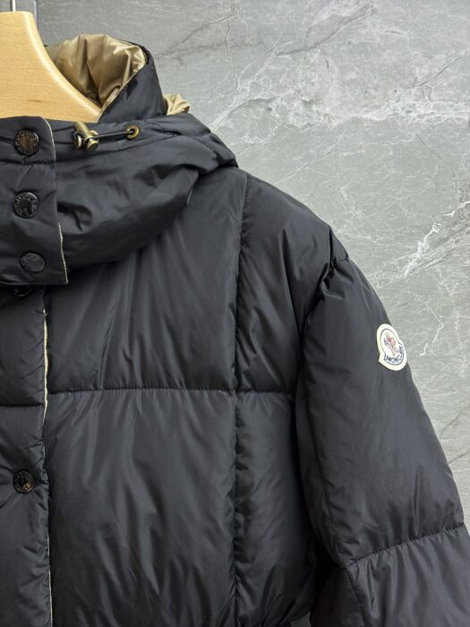 몽클레어 Agneux 스퀘어 퀼팅 후드 쇼트 다운 자켓 레플리카 미러급 SA급 S급 고퀄리티 하이엔드 최상급 의류 [여성] 13