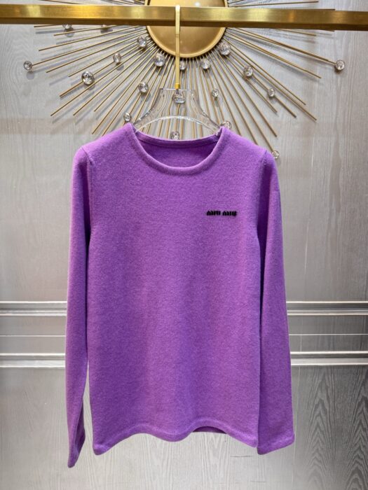 미우미우 캐시미어 실크 크루넥 스웨터 레플리카 미러급 SA급 S급 고퀄리티 하이엔드 최상급 의류 [여성] 2