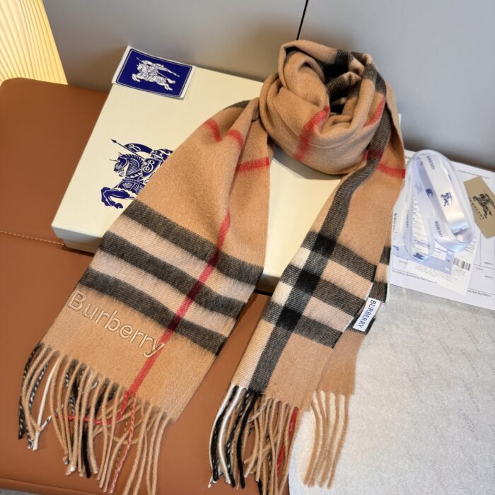 버버리 클래식 체크 캐시미어 카키 스카프 레플리카 미러급 SA급 S급 고퀄리티 최상급 하이엔드 머플러 목도리 [남성여성공용] 7