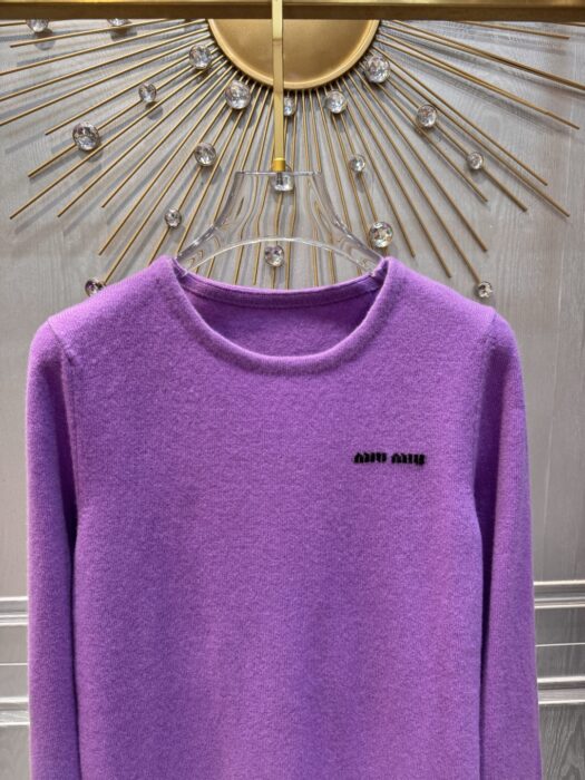 미우미우 캐시미어 실크 크루넥 스웨터 레플리카 미러급 SA급 S급 고퀄리티 하이엔드 최상급 의류 [여성] 3