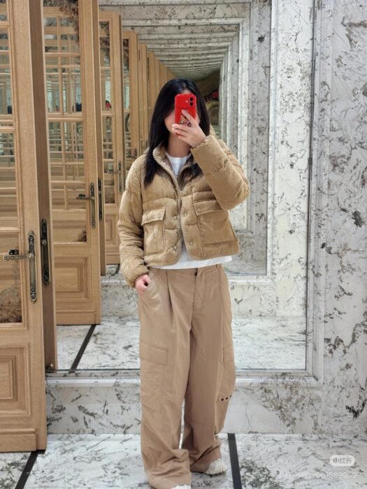 몽클레어 Essarts 브레이드 트리밍 코듀로이 쇼트 다운 자켓 레플리카 미러급 SA급 S급 고퀄리티 하이엔드 최상급 의류 [여성] 14