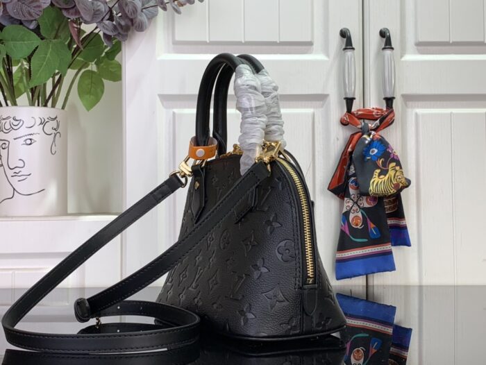 루이비통 알마 BB M26409 블랙 레플리카 미러급 SA급 S급 고퀄리티 최상급 하이엔드 핸드백 크로스백 가방 [여성] 4