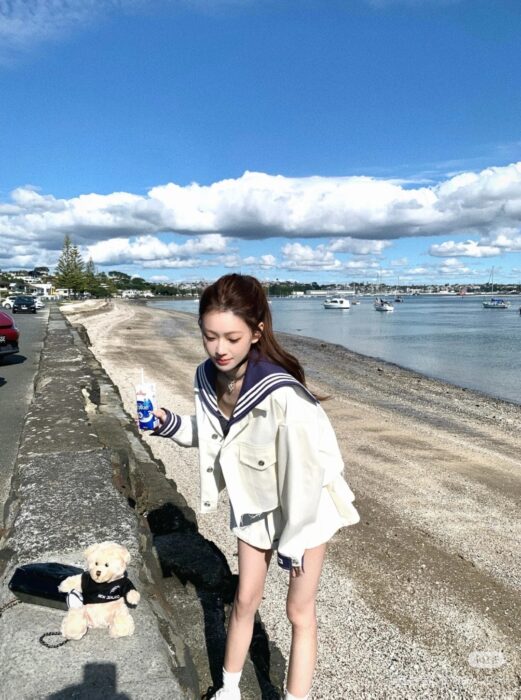 미우미우 업사이클드 데님 자켓&스커트 레플리카 미러급 SA급 S급 고퀄리티 하이엔드 최상급 의류 [여성] 26