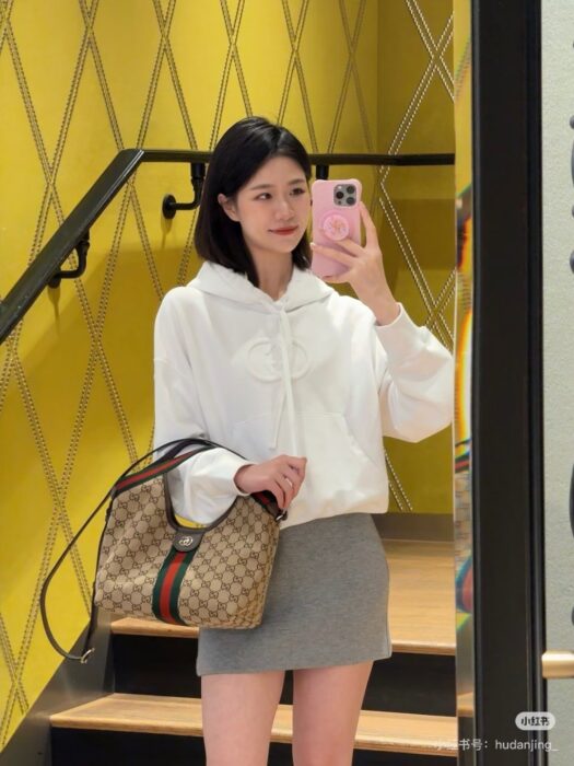 구찌 후드 스웨트셔츠 레플리카 미러급 SA급 S급 고퀄리티 하이엔드 최상급 의류 [여성] 10