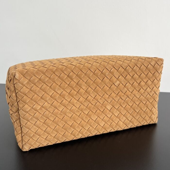 보테가베네타 라지 안디아모 743575 앰버 스웨이드 레플리카 미러급 SA급 S급 고퀄리티 최상급 하이엔드 가방 [남성여성공용] 7