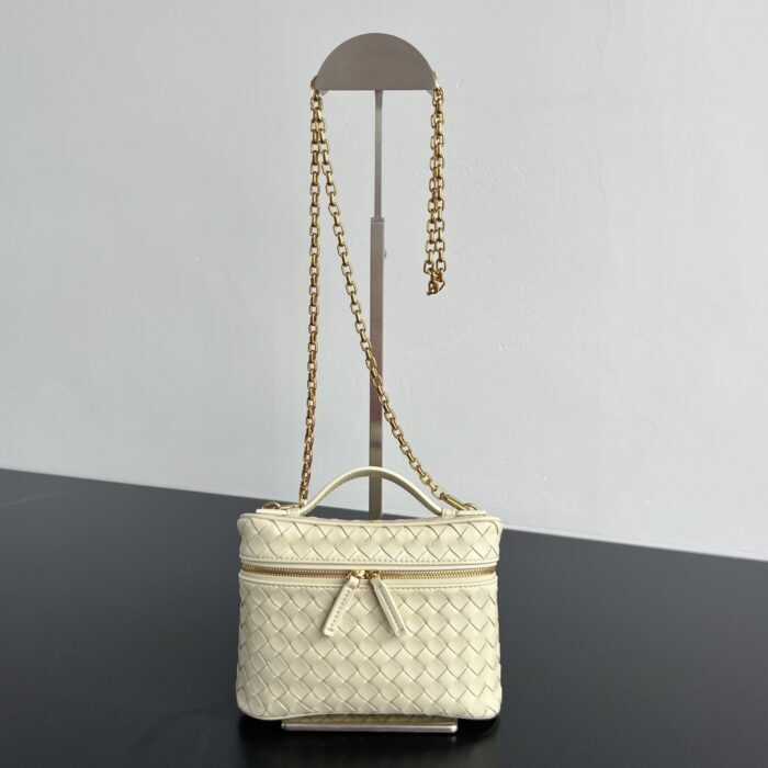 보테가베네타 스몰 소프트 베니티 아이보리 843800 레플리카 미러급 SA급 S급 고퀄리티 최상급 하이엔드 가방 [여성] 2