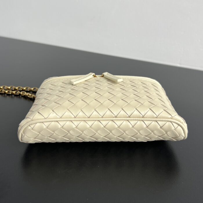 보테가베네타 스몰 소프트 베니티 아이보리 843800 레플리카 미러급 SA급 S급 고퀄리티 최상급 하이엔드 가방 [여성] 5