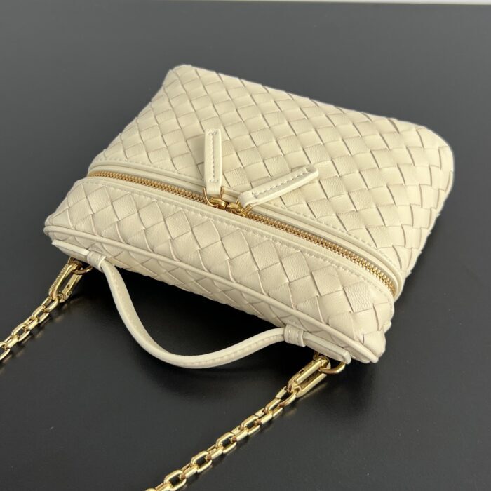 보테가베네타 스몰 소프트 베니티 아이보리 843800 레플리카 미러급 SA급 S급 고퀄리티 최상급 하이엔드 가방 [여성] 7