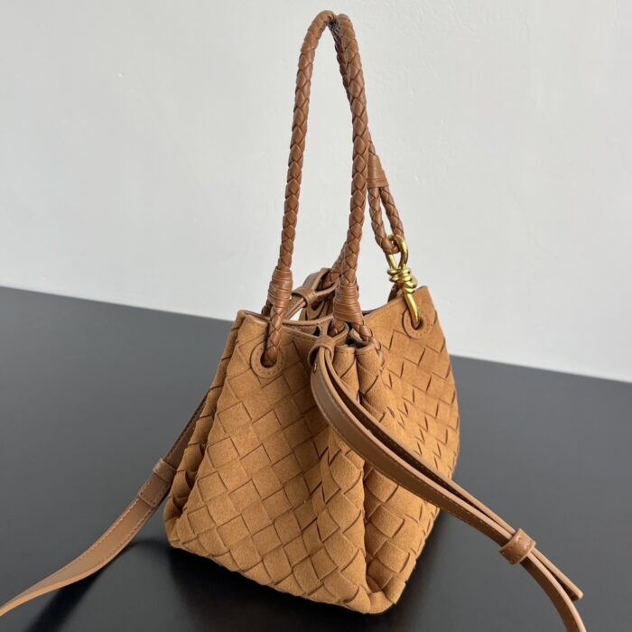 보테가베네타 스몰 파라슈트 796569 앰버 스웨이드 레플리카 미러급 SA급 S급 고퀄리티 최상급 하이엔드 가방 [여성] 3