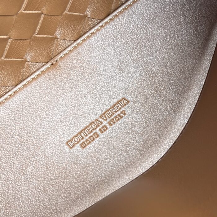 보테가베네타 스몰 안디아모 743568 앰버 스웨이드 레플리카 미러급 SA급 S급 고퀄리티 최상급 하이엔드 가방 [여성] 10