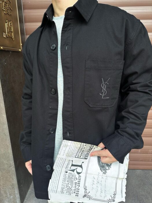 생로랑 포켓 로고 자수 단색 긴팔 셔츠 블랙 레플리카 미러급 SA급 S급 고퀄리티 하이엔드 최상급 의류 [남성여성공용] 2