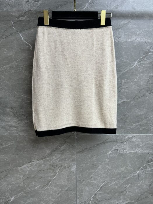 샤넬 콘트라스트 니트 스커트 레플리카 미러급 SA급 S급 고퀄리티 하이엔드 최상급 의류 [여성] 12