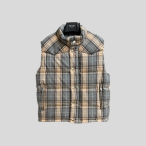 프라다 플레이드 다운 베스트 레플리카 미러급 SA급 S급 고퀄리티 하이엔드 최상급 의류 [여성]