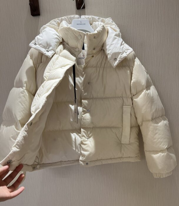 몽클레어 후드 다운 자켓(2color) 레플리카 미러급 SA급 S급 고퀄리티 하이엔드 최상급 의류 [여성] 19