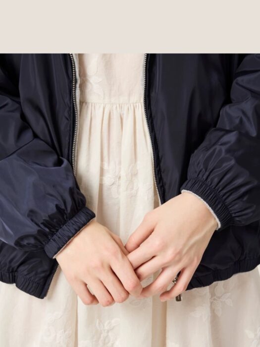 미우미우 저지 및 테크니컬 퐁제 블루종 자켓(2color) 레플리카 미러급 SA급 S급 고퀄리티 하이엔드 최상급 의류 [여성] 33