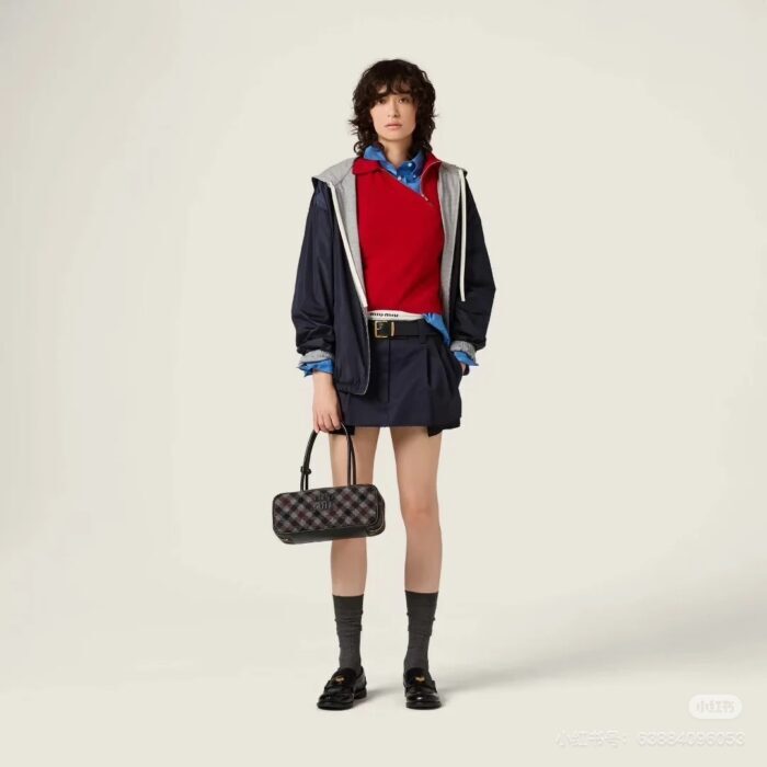 미우미우 저지 및 테크니컬 퐁제 블루종 자켓(2color) 레플리카 미러급 SA급 S급 고퀄리티 하이엔드 최상급 의류 [여성] 28