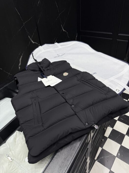 몽클레어 Tibb 다운 베스트 레플리카 미러급 SA급 S급 고퀄리티 하이엔드 최상급 의류 [남성여성공용] 18