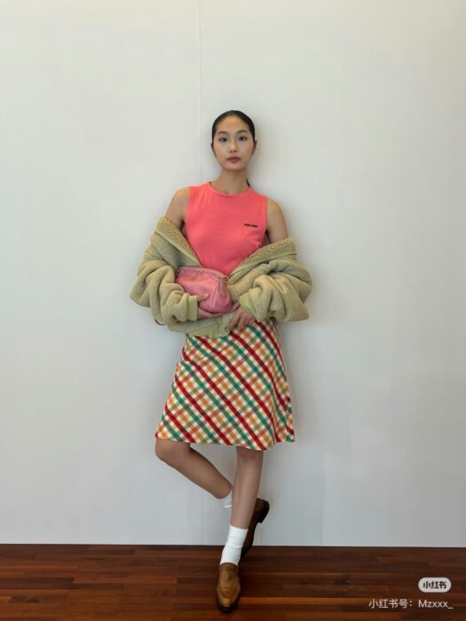 미우미우 대각선 체크 스커트 레플리카 미러급 SA급 S급 고퀄리티 하이엔드 최상급 의류 [여성] 14