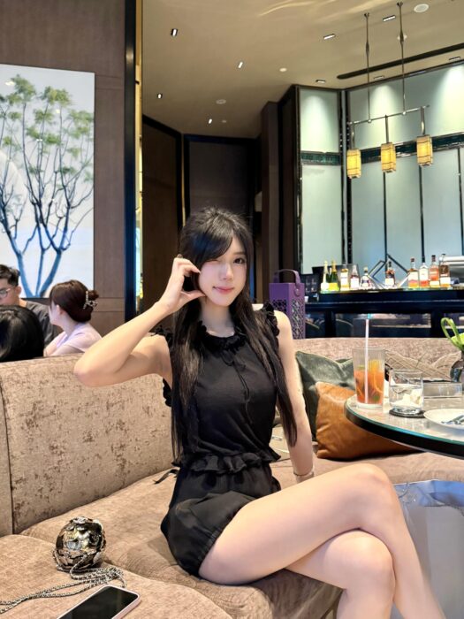 샤넬 레이스 탑 레플리카 미러급 SA급 S급 고퀄리티 하이엔드 최상급 의류 [여성] 5