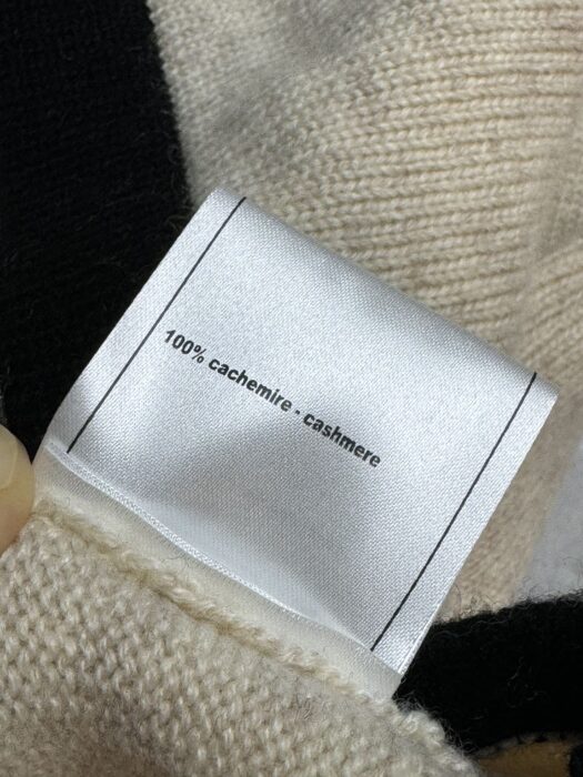 샤넬 콘트라스트 니트 스커트 레플리카 미러급 SA급 S급 고퀄리티 하이엔드 최상급 의류 [여성] 13