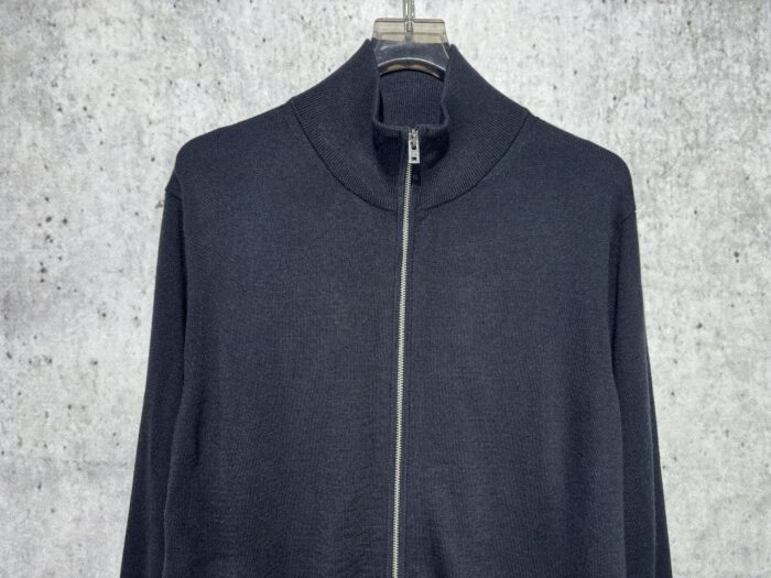 아크네스튜디오 ACNE Studios 뒷면 나비매듭 자수 지퍼 가디건 블랙 레플리카 미러급 SA급 S급 고퀄리티 하이엔드 최상급 의류 [남성] 5