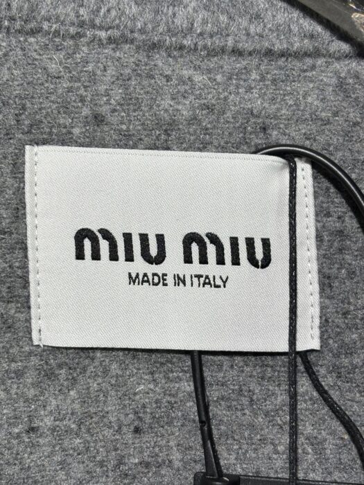 미우미우 그레이 자켓 ML1304SOOO 레플리카 미러급 SA급 S급 고퀄리티 하이엔드 최상급 의류 [남성여성공용] 17