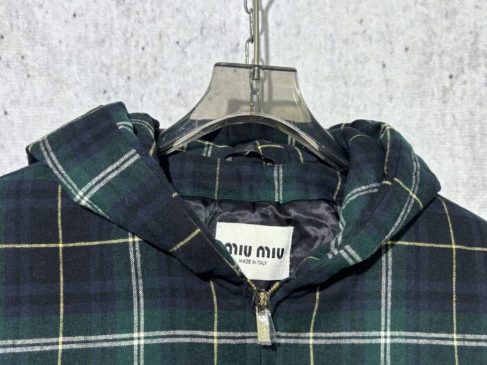 미우미우 코튼 체크 후드 자켓 그린 레플리카 미러급 SA급 S급 고퀄리티 하이엔드 최상급 의류 [남성여성공용] 9