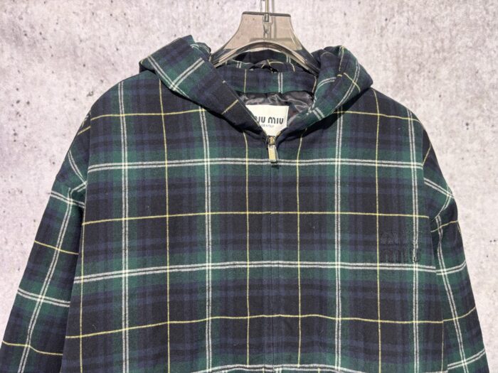 미우미우 코튼 체크 후드 자켓 그린 레플리카 미러급 SA급 S급 고퀄리티 하이엔드 최상급 의류 [남성여성공용] 5