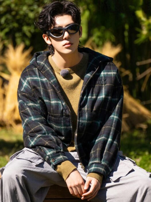 미우미우 코튼 체크 후드 자켓 그린 레플리카 미러급 SA급 S급 고퀄리티 하이엔드 최상급 의류 [남성여성공용]