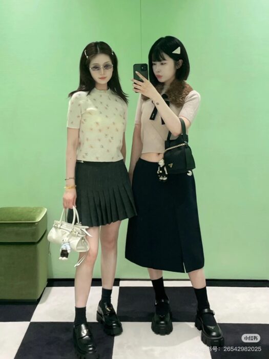 프라다 플로럴 프린트 울 크루넥 스웨터 레플리카 미러급 SA급 S급 고퀄리티 하이엔드 최상급 의류 [여성] 10