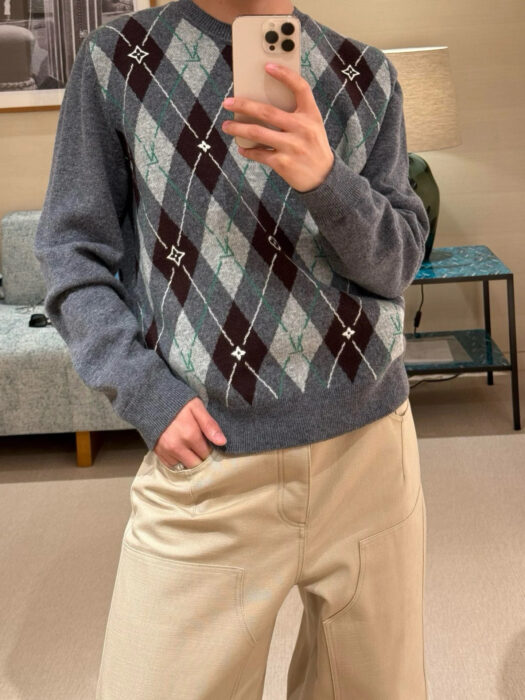 루이비통 아가일 크루넥 그레이 울니트 레플리카 미러급 SA급 S급 고퀄리티 하이엔드 최상급 의류 [남성여성공용]