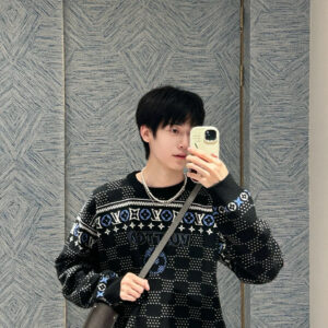 루이비통 LV 빈티지 프라워 자카드 니트 블랙 레플리카 미러급 SA급 S급 고퀄리티 하이엔드 최상급 의류 [남성여성공용]