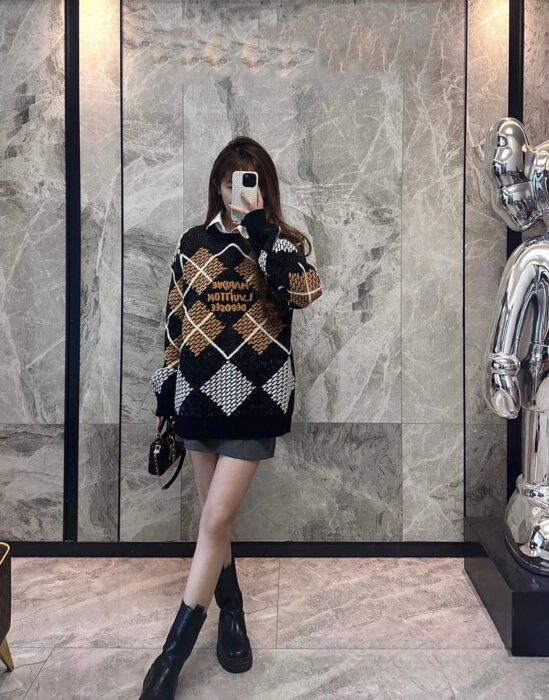 루이비통 울 블렌드 풀오버 니트 1AGJSO 레플리카 미러급 SA급 S급 고퀄리티 하이엔드 최상급 의류 [남성여성공용] 2