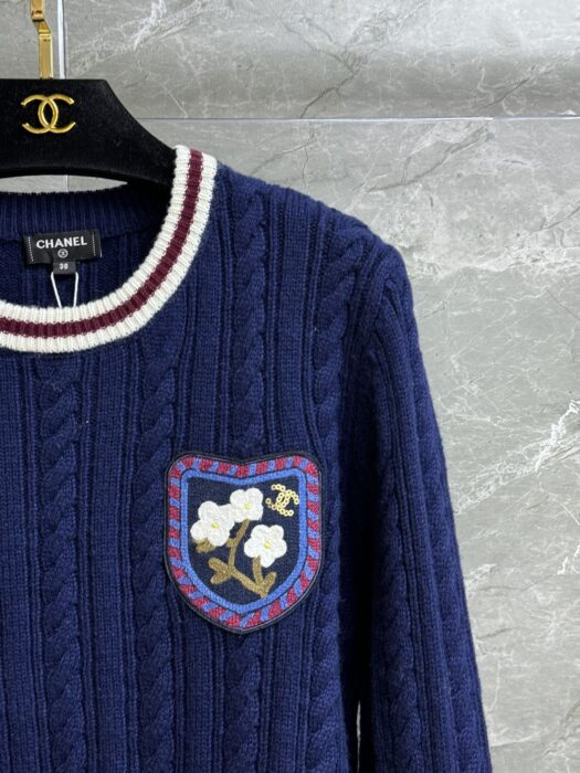 샤넬 네이비 블루 스웨터 레플리카 미러급 SA급 S급 고퀄리티 하이엔드 최상급 의류 [여성] 4