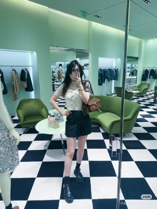 프라다 플로럴 프린트 울 크루넥 스웨터 레플리카 미러급 SA급 S급 고퀄리티 하이엔드 최상급 의류 [여성] 8