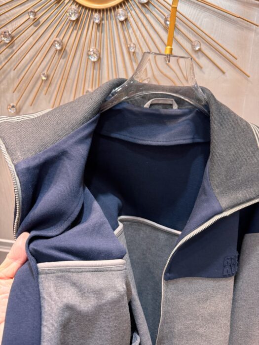 미우미우 지퍼 니트 자켓 레플리카 미러급 SA급 S급 고퀄리티 하이엔드 최상급 의류 [여성] 7