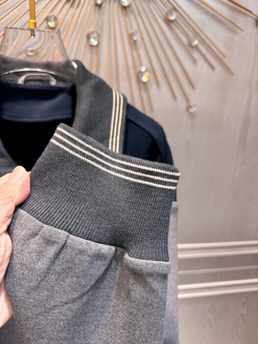 미우미우 지퍼 니트 자켓 레플리카 미러급 SA급 S급 고퀄리티 하이엔드 최상급 의류 [여성] 6