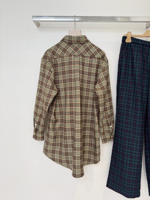 미우미우 플레이드 셔츠 카멜 토바코 레플리카 미러급 SA급 S급 고퀄리티 하이엔드 최상급 의류 [여성] 8