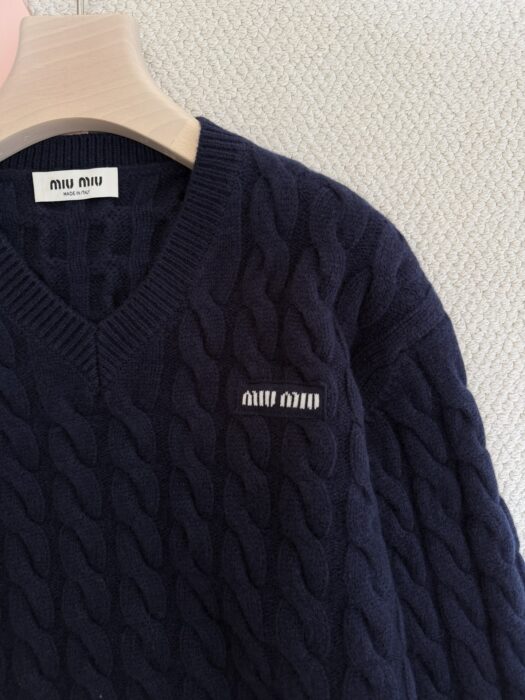 미우미우 울 스웨터 레플리카 미러급 SA급 S급 고퀄리티 하이엔드 최상급 의류 [여성] 13