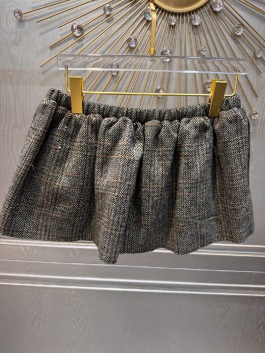 미우미우 체브론 미니스커트 레플리카 미러급 SA급 S급 고퀄리티 하이엔드 최상급 의류 [여성] 3