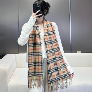 버버리 승마 자수 캐시미어 체크 스카프 카키 레플리카 미러급 SA급 S급 고퀄리티 최상급 하이엔드 머플러 목도리 [남성여성공용]