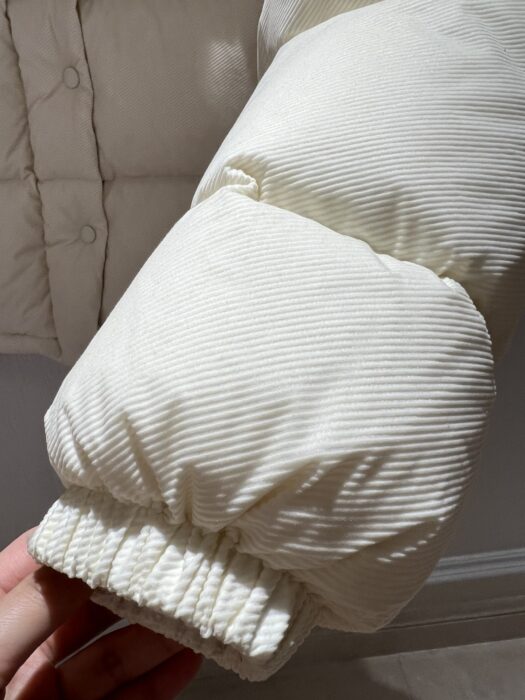 몽클레어 후드 다운 자켓(2color) 레플리카 미러급 SA급 S급 고퀄리티 하이엔드 최상급 의류 [여성] 18