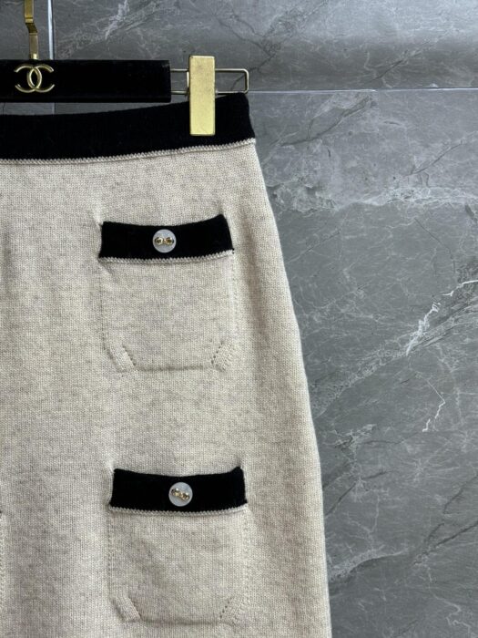 샤넬 콘트라스트 니트 스커트 레플리카 미러급 SA급 S급 고퀄리티 하이엔드 최상급 의류 [여성] 10