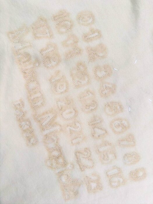 메종마르지엘라 뒷면 자수 후드집업 아이보리 레플리카 미러급 SA급 S급 고퀄리티 하이엔드 최상급 의류 [남성여성공용] 10