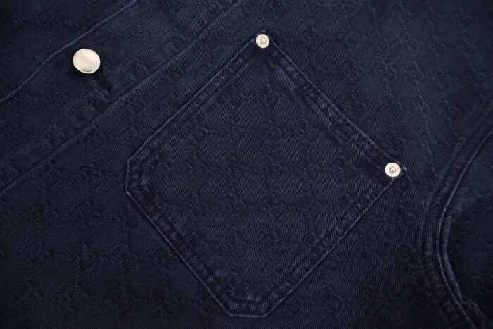 구찌 GG로고 그라데이션 멀티 포켓 데님 자켓 레플리카 미러급 SA급 S급 고퀄리티 하이엔드 최상급 의류 [남성여성공용] 7