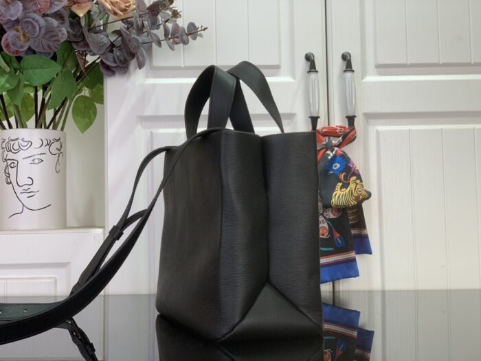 루이비통 미니 쇼퍼백 토트백 M15237 쏘 블랙 레플리카 미러급 SA급 S급 고퀄리티 최상급 하이엔드 가방 [남성여성공용] 4