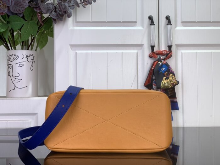 루이비통 미니 쇼퍼백 토트백 M15237 옐로우 레플리카 미러급 SA급 S급 고퀄리티 최상급 하이엔드 가방 [남성여성공용] 5